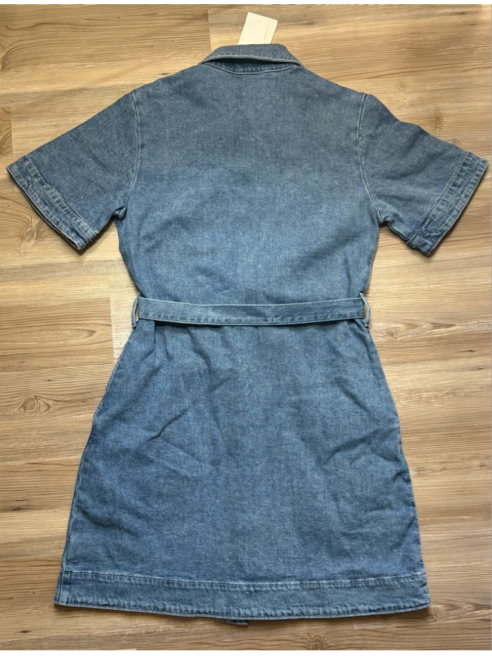 Free Assembly Jean dress embroidered flowers. - Picture 7 of 7